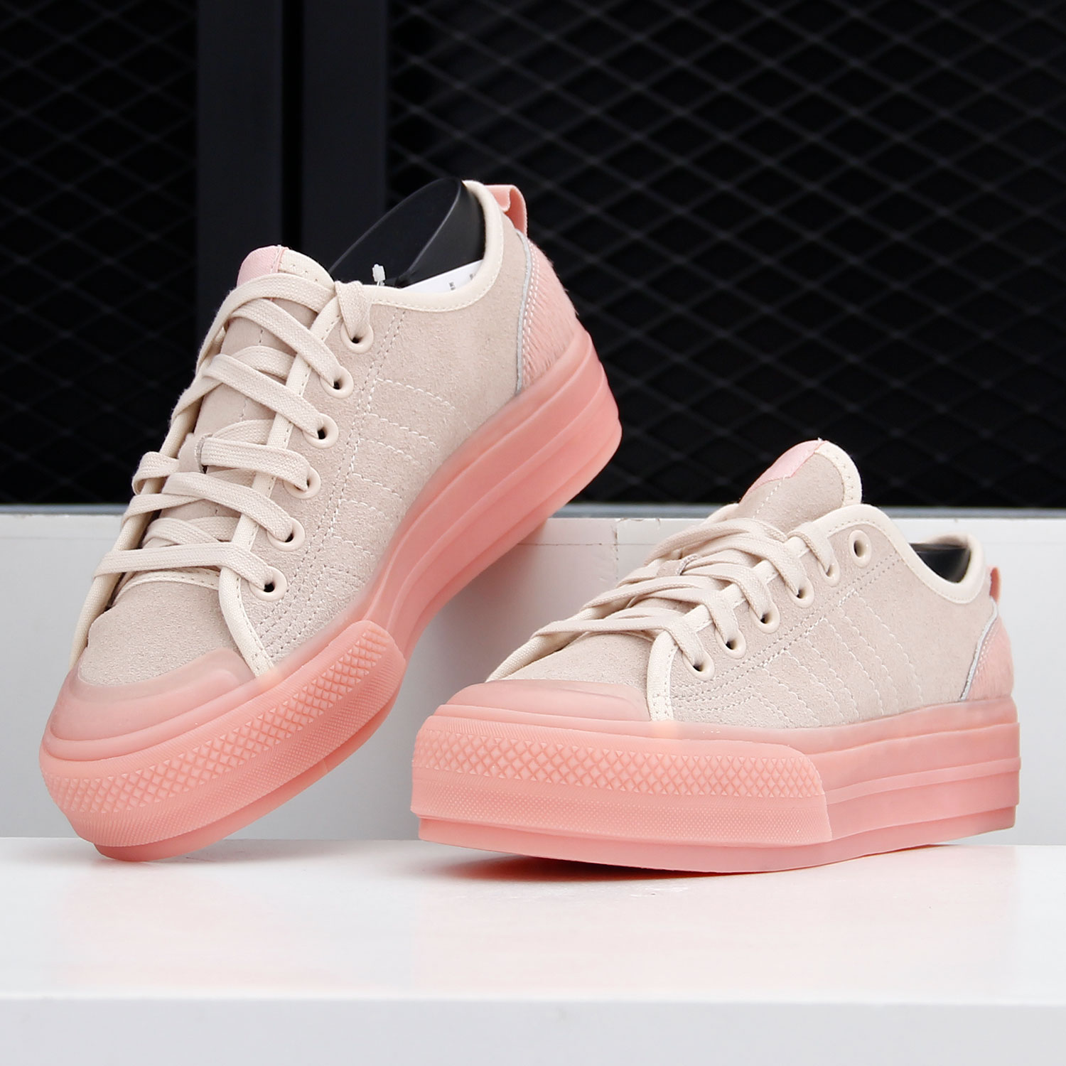 Oryginalne buty sportowe damsk – Adidas Shoes Samba recenzja i cena